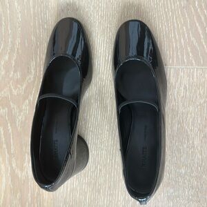 KHAITE patent leather black Lorimer pumps! 37.5